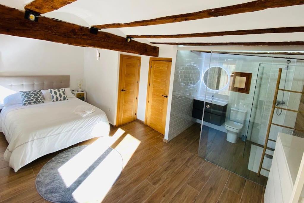 Villa Sol Casa Con Cueva Privada Y Vistas A La Iglesia レケナ エクステリア 写真