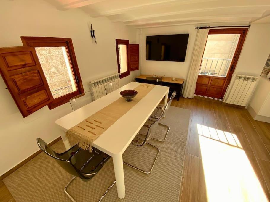 Villa Sol Casa Con Cueva Privada Y Vistas A La Iglesia レケナ エクステリア 写真