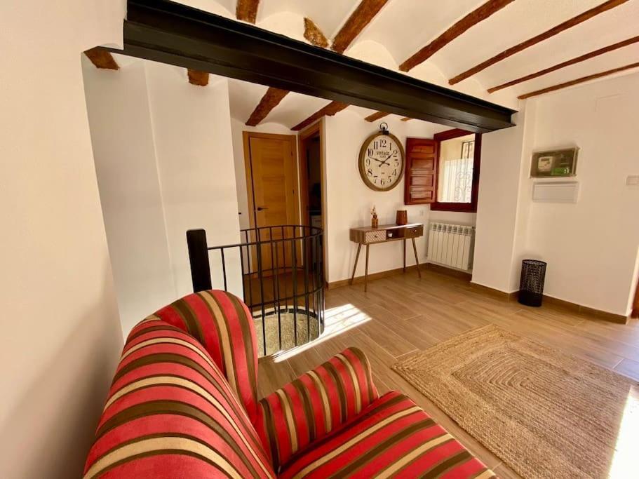 Villa Sol Casa Con Cueva Privada Y Vistas A La Iglesia レケナ エクステリア 写真